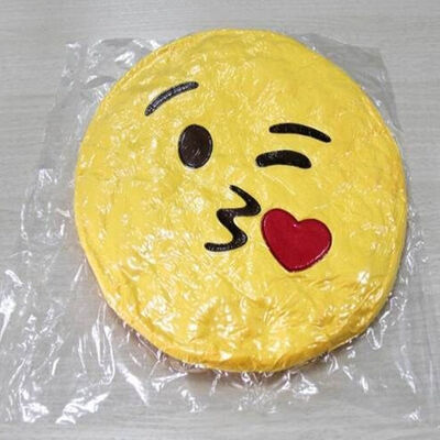 Κίτρινο μαξιλάρι ύπνου μωρών Emoji Emoticon γύρω από γεμισμένο για την εγχώρια χρήση