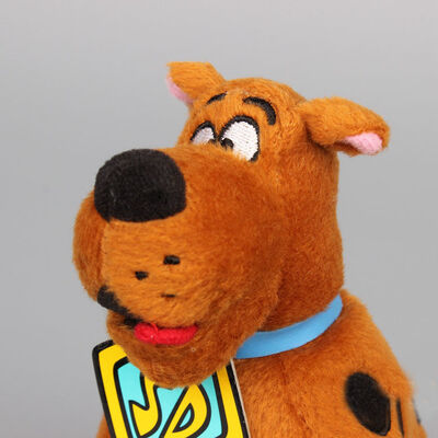8inch η αρχική καφετιά συνεδρίαση Scooby Doo παιχνιδιών βελούδου κινούμενων σχεδίων θέτει το γεμισμένο ζώο