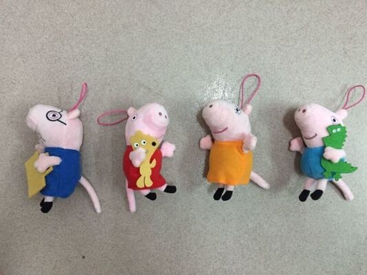 Γεμισμένα Keychain παιχνίδια παιχνιδιών βελούδου χοίρων Peppa για τα δώρα προώθησης