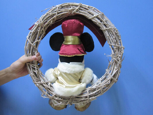 Παιχνίδια βελούδου του Mickey Mouse Disney με τα γεμισμένα διακοπές παιχνίδια στεφανιών/Χριστουγέννων