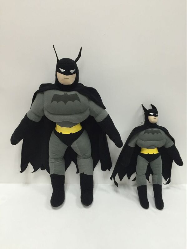Το μεγάλο βελούδο κινούμενων σχεδίων Batman μεγέθους μόδας γέμισε τα μαλακά παιχνίδια
